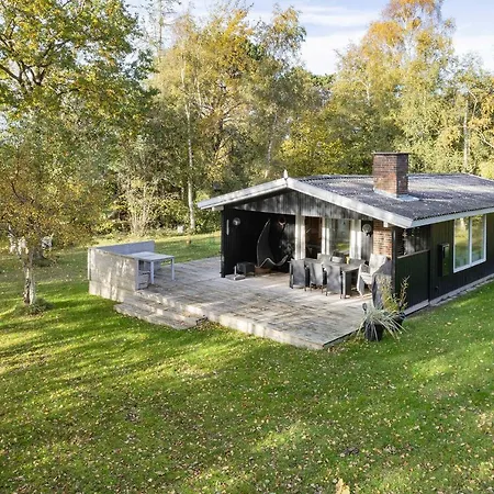 Scenic Summer House On Langeland *